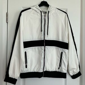 Forever 21 White Garment